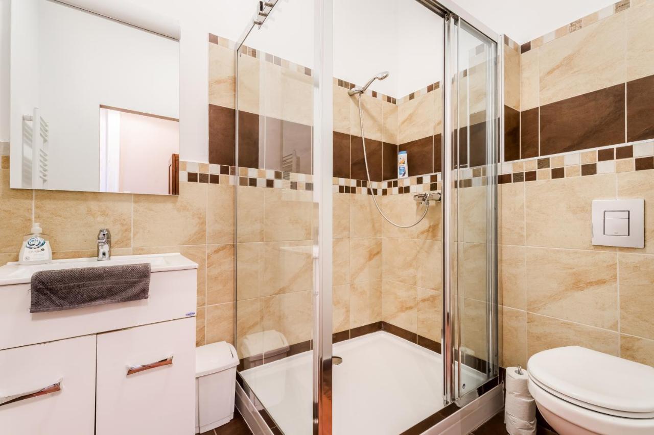 Berta - 4 Bedrooms, 3 Baths 부다페스트 외부 사진