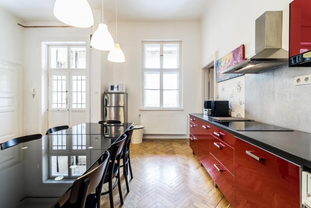 Berta - 4 Bedrooms, 3 Baths 부다페스트 외부 사진